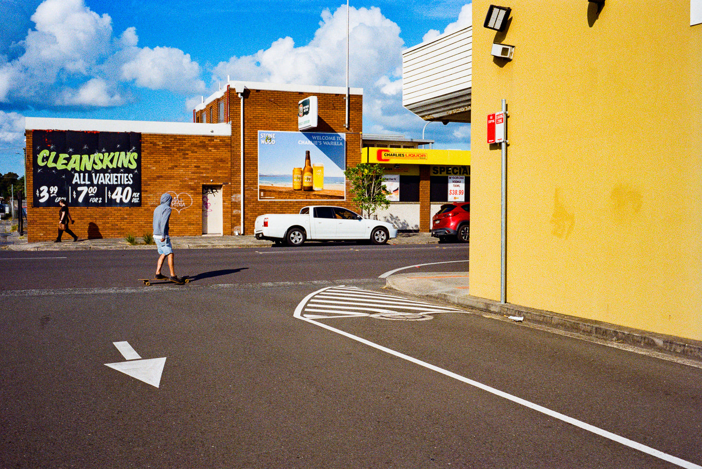 Windang Longboarder